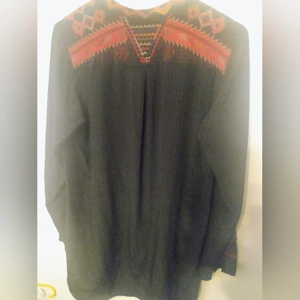 Johnny Was tunic top - FINAL $24😍 - Picture 3 of 4